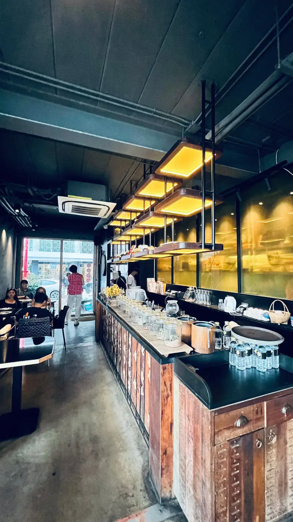 Supanniga Eating Room (Tha Tien)