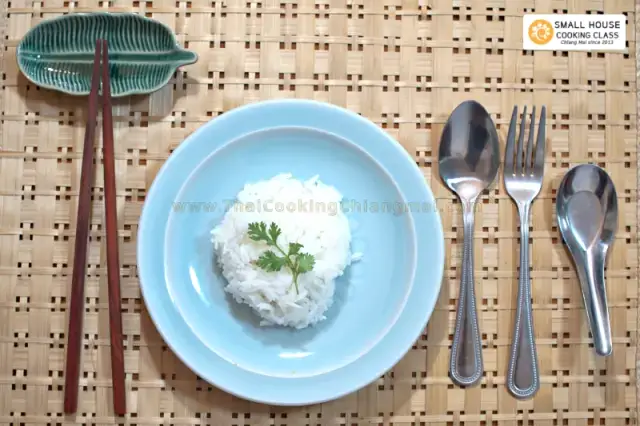 How a Thai Meal Works: Sharing, Rice and Table Manners