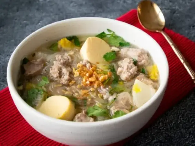 Thai Soups Explained: From Tom Yum to Gaeng Jued